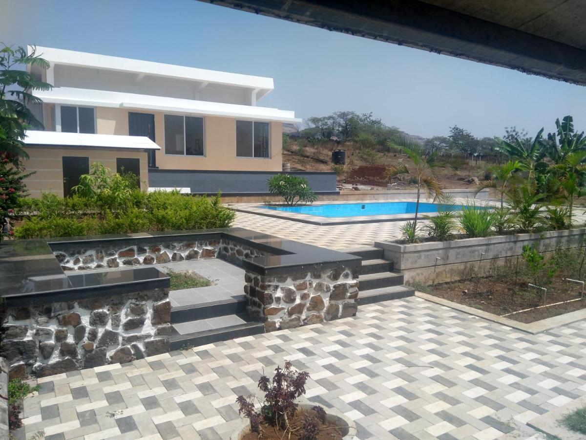 Royal Meadows - Igatpuri Bungalow B エクステリア 写真