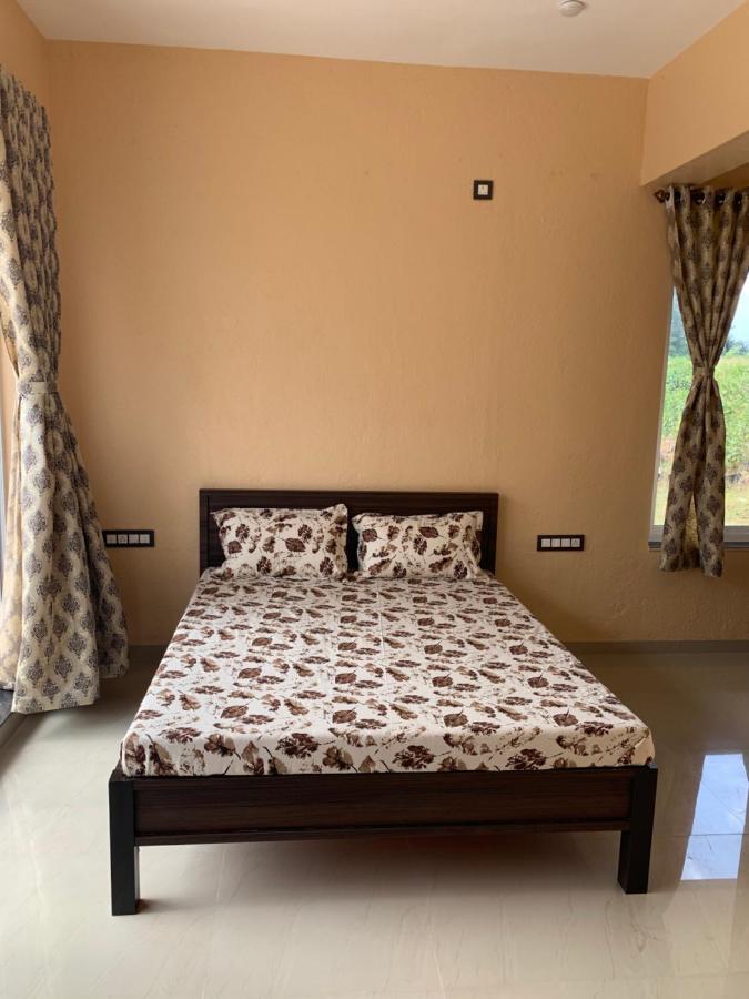 Royal Meadows - Igatpuri Bungalow B エクステリア 写真